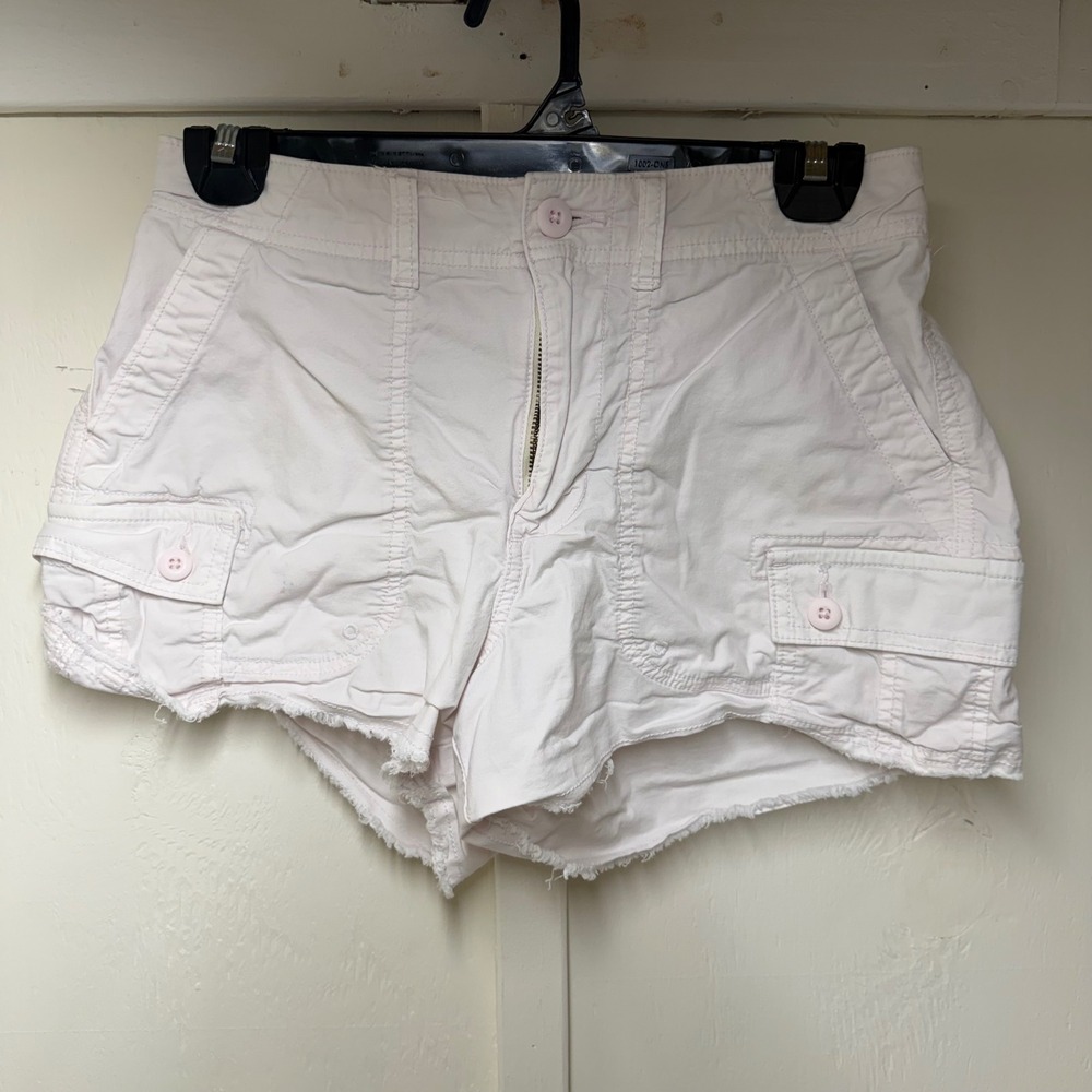 American Eagle 90s Boyfriend Cargo Shorts Pink Raw Hem Stretch Size 4